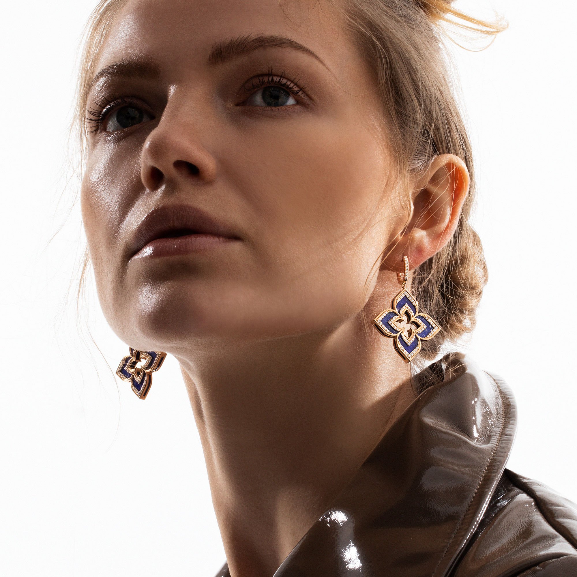 VENETIAN PRINCESS EARRINGS WITH DIAMONDS AND LAPIS - Image 2