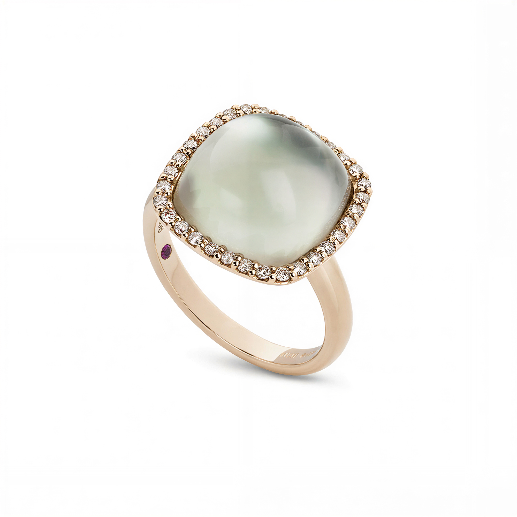 COCKTAIL RING WITH DOUBLET AMETHYST, WHITE MOTHER OF PEARL AND DIAMONDS
