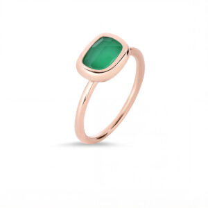 BLACK JADE RING WITH GREEN AGATE