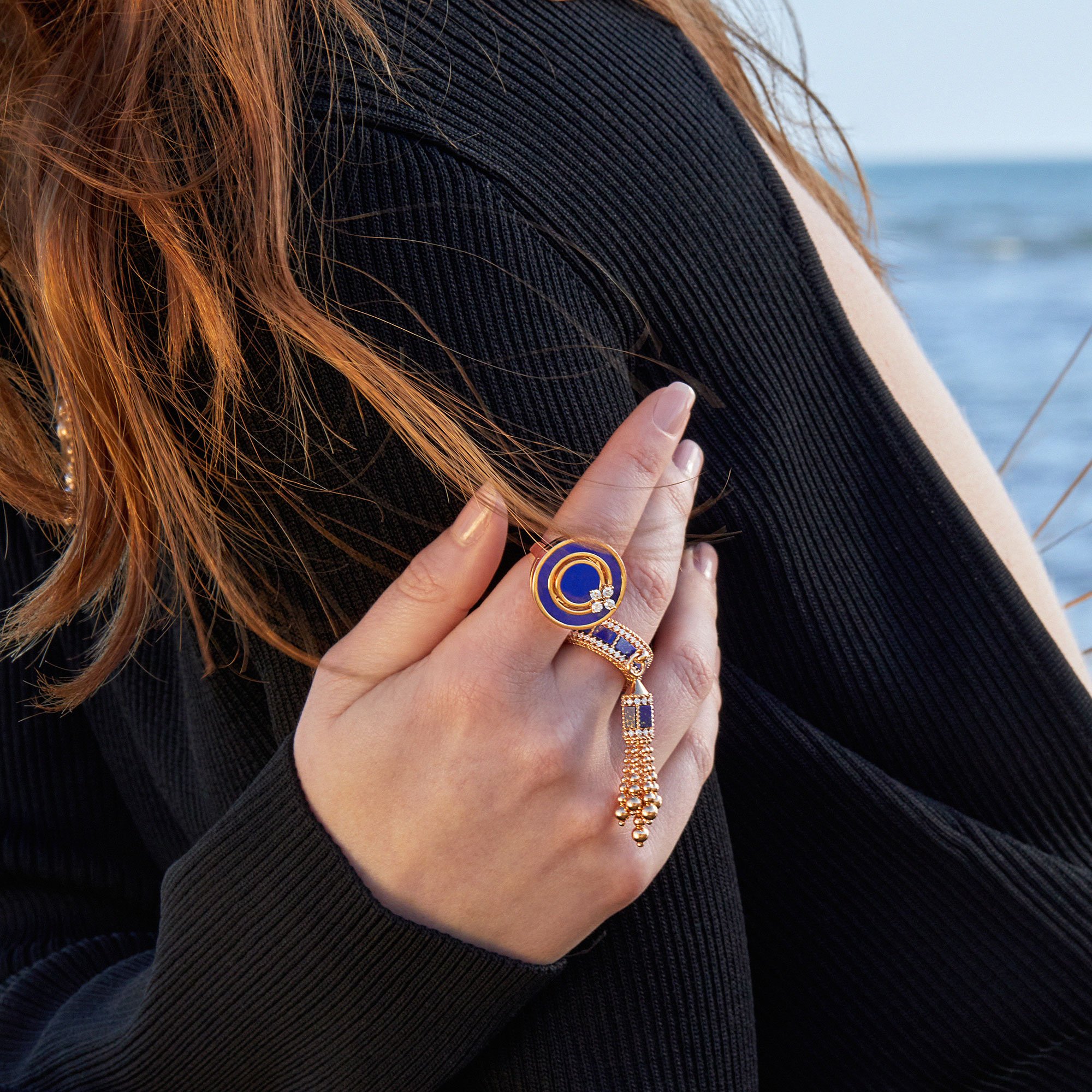 ART DECO RING WITH LAPIS LAZULI AND DIAMONDS - Image 2