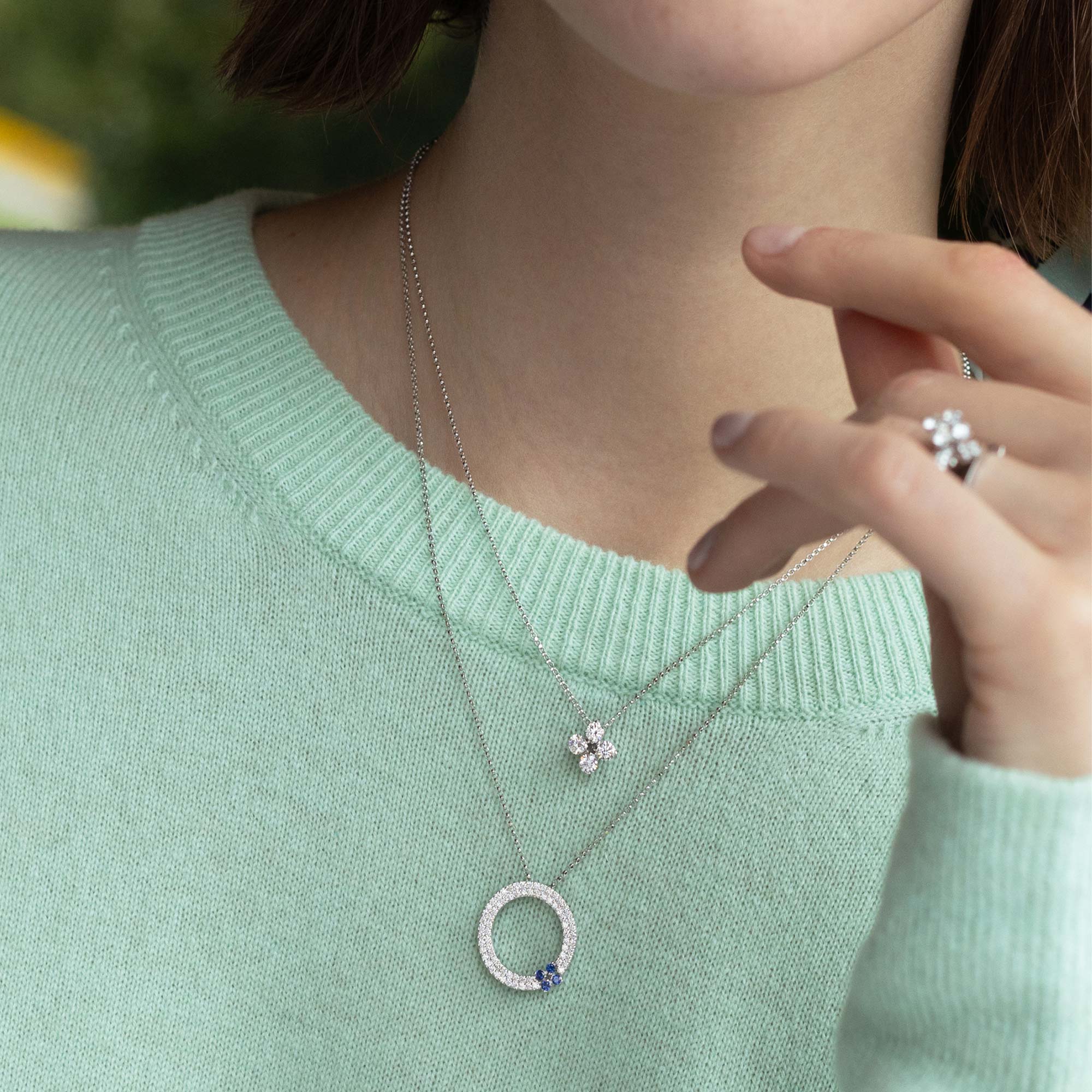 LOVE IN VERONA PENDANT WITH DIAMONDS AND BLUE SAPPHIRES - Image 2