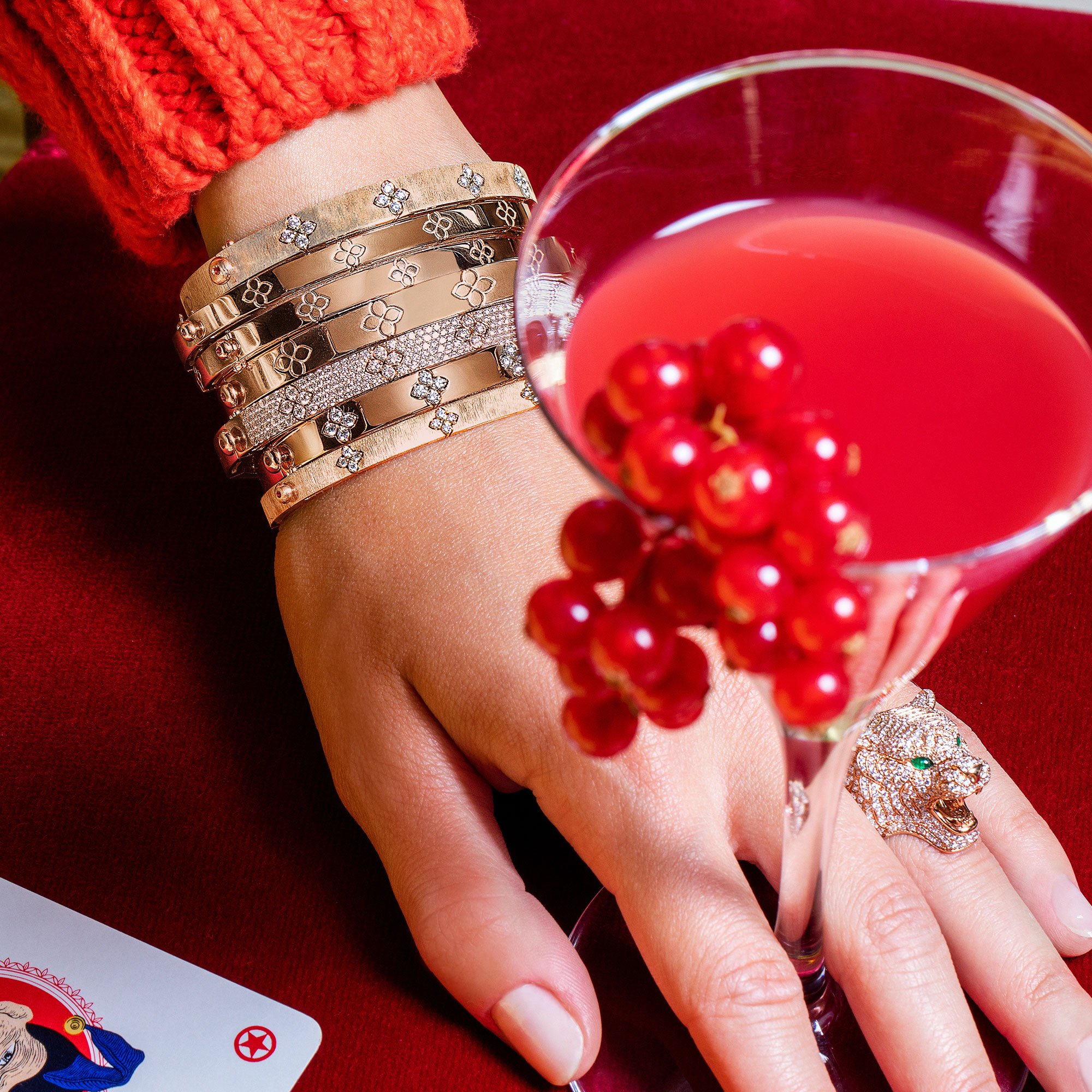 LOVE IN VERONA BANGLE WITH DIAMONDS - Image 2