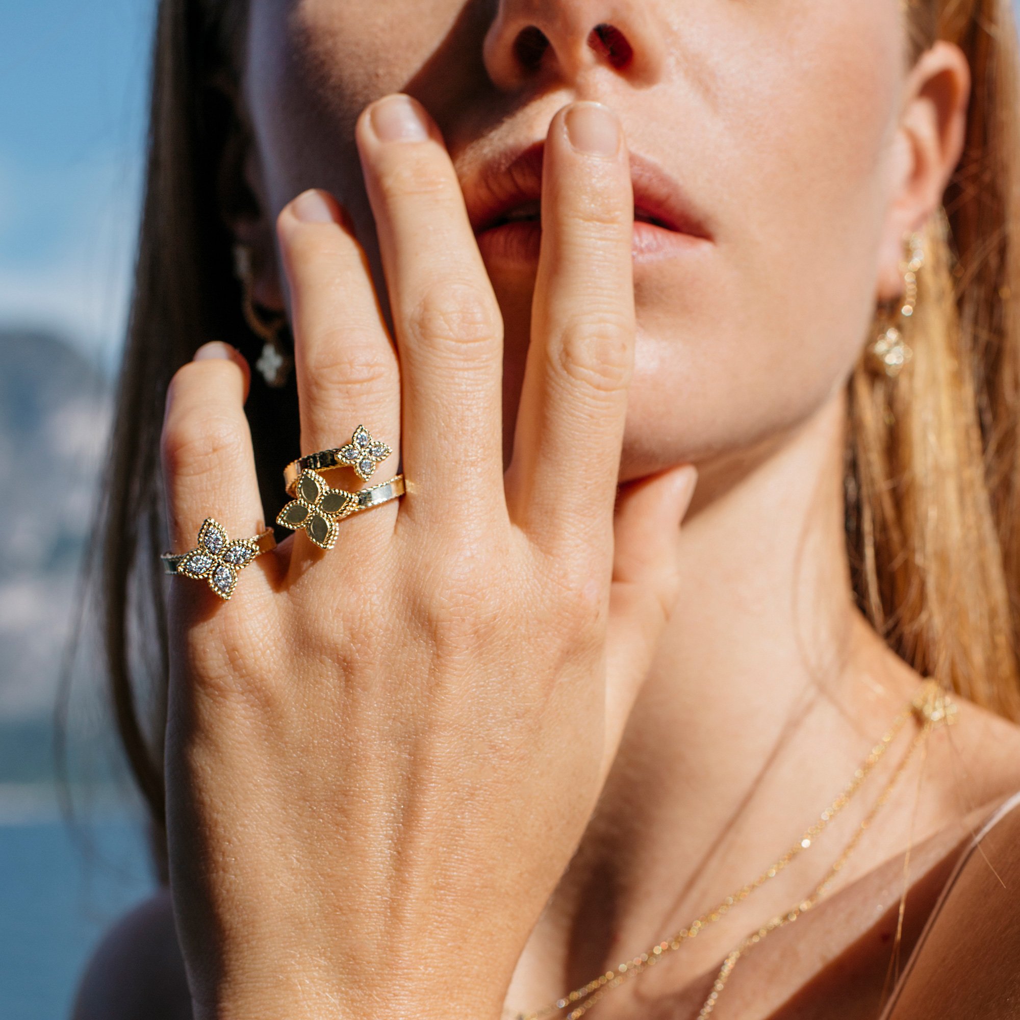 PRINCESS FLOWER RING WITH DIAMONDS - Image 2