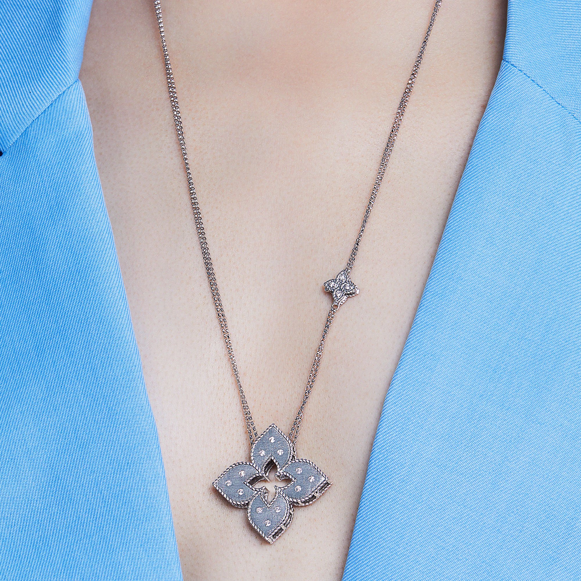 VENETIAN PRINCESS PENDANT WITH DIAMONDS - Image 2