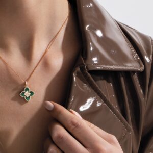 VENETIAN PRINCESS PENDANT WITH DIAMONDS AND MALACHITE