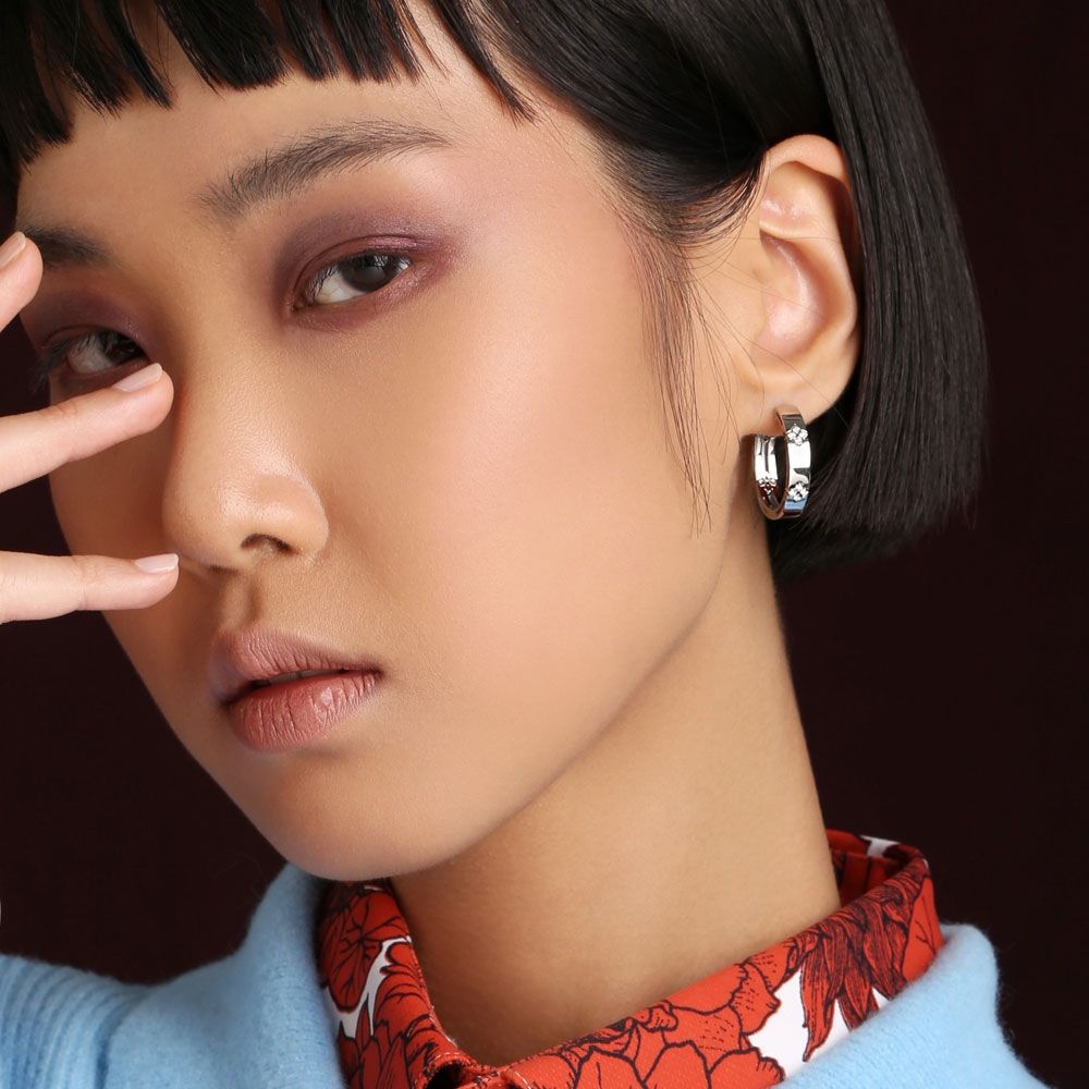 LOVE IN VERONA EARRINGS WITH DIAMONDS - Image 2