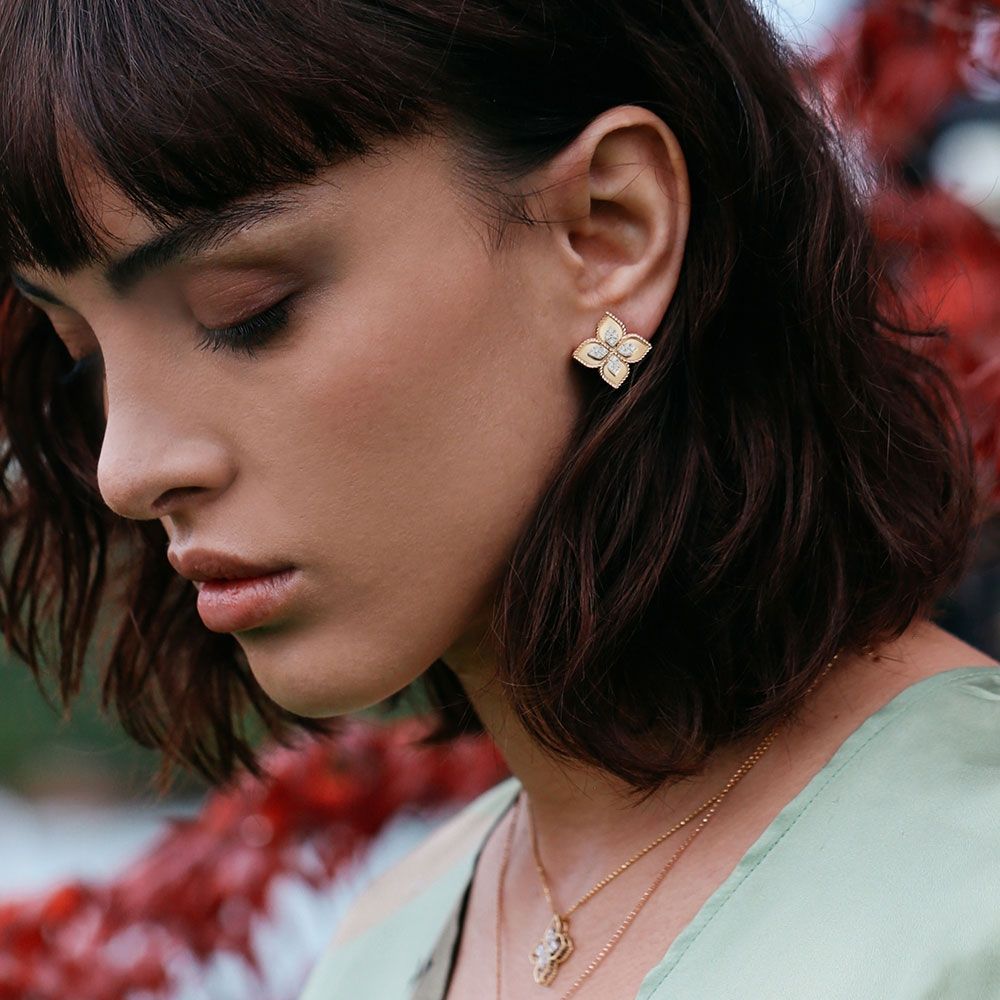 PRINCESS FLOWER EARRINGS WITH DIAMONDS - Image 2