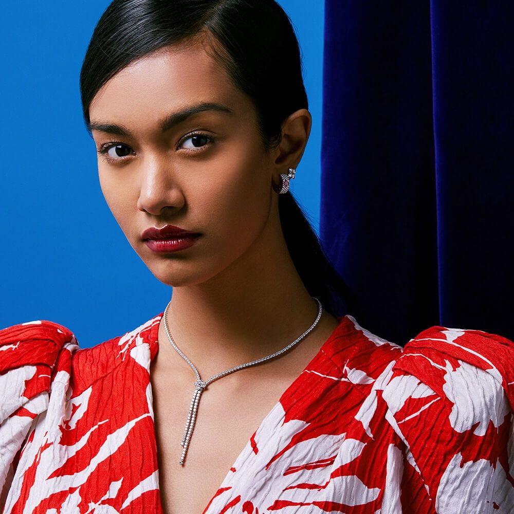 LOVE IN VERONA NECKLACE WITH DIAMONDS - Image 2