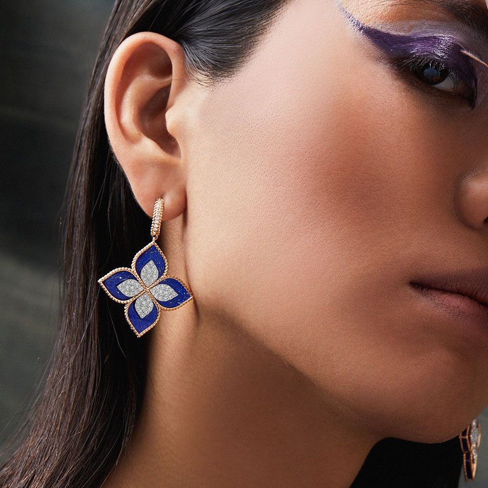 PRINCESS FLOWER EARRINGS WITH DIAMONDS AND LAPIS - Image 2