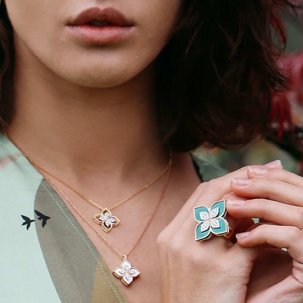 PRINCESS FLOWER RING WITH DIAMONDS AND MALACHITE - Image 2