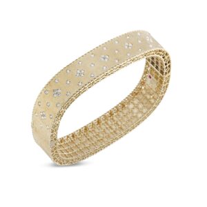 PRINCESS BANGLE WITH DIAMONDS