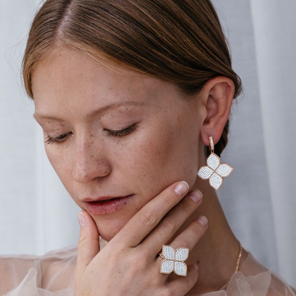 PRINCESS FLOWER RING WITH DIAMONDS - Image 2