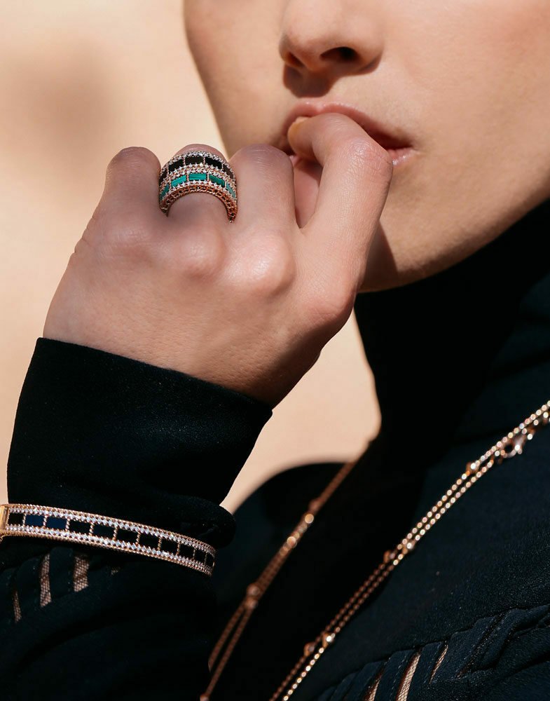 ART DECO BANGLE WITH BLACK JADE AND DIAMONDS - Image 2