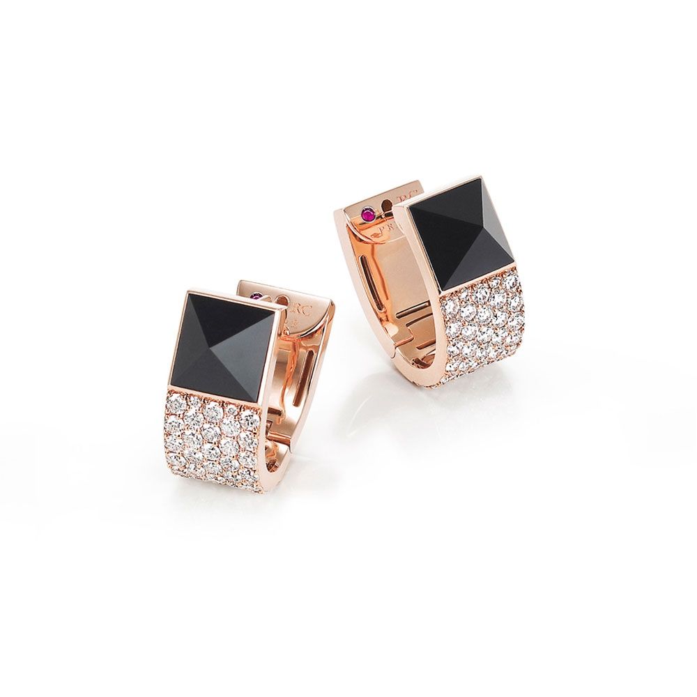 SAUVAGE PRIVÉ EARRINGS WITH DIAMONDS AND BLACK JADE